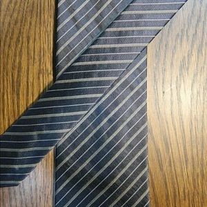 RARE Giorgio Armani Collezioni Men's 100%Silk Tie